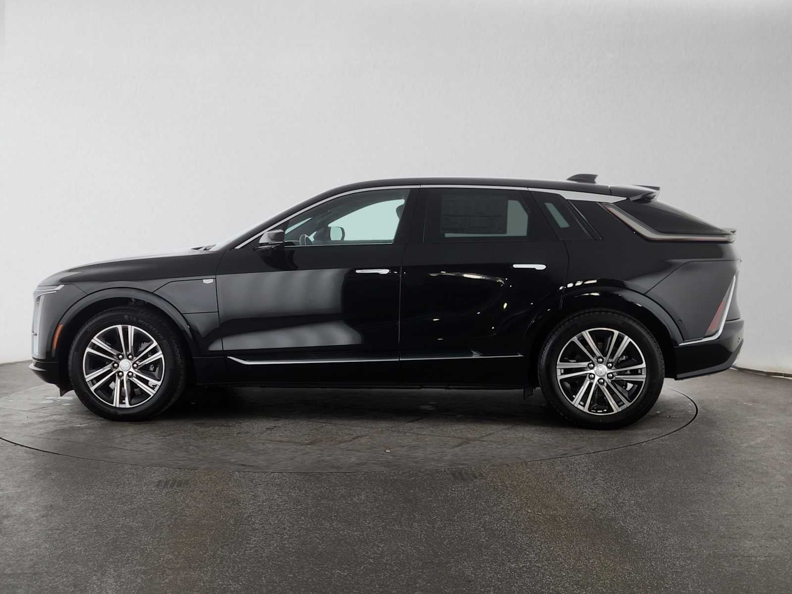 2027 Cadillac LYRIQ Luxury