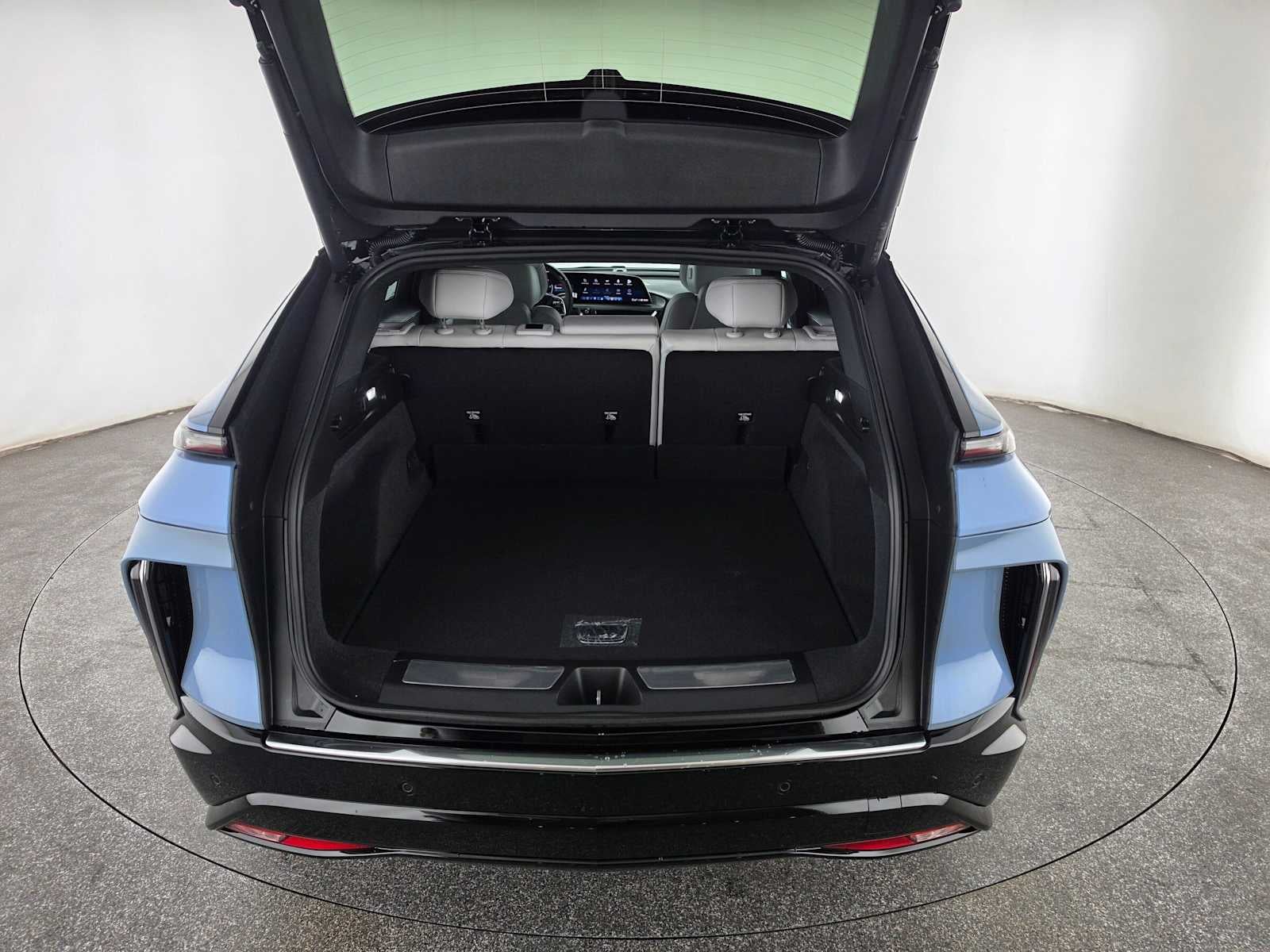 2027 Cadillac LYRIQ Luxury