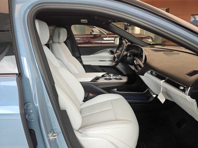 2027 Cadillac LYRIQ Premium Luxury