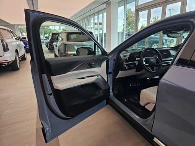 2027 Cadillac LYRIQ Premium Luxury