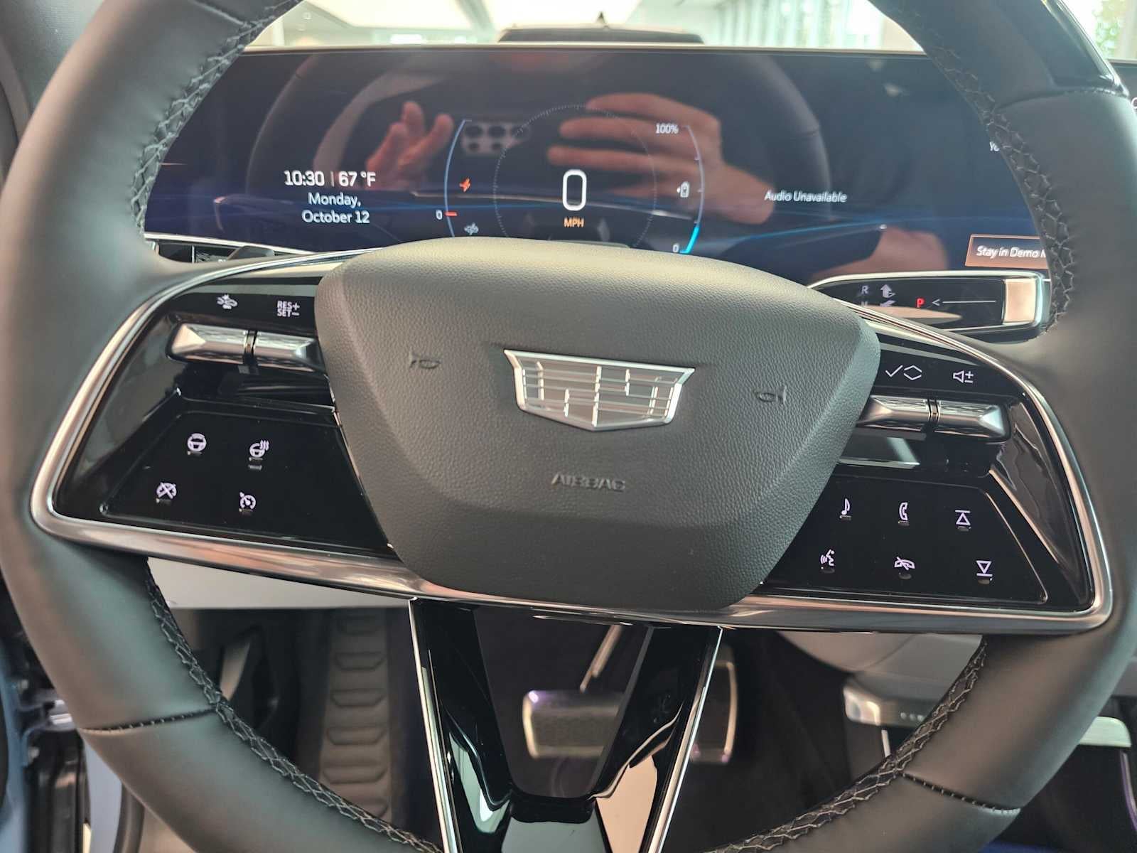 2027 Cadillac LYRIQ Premium Luxury