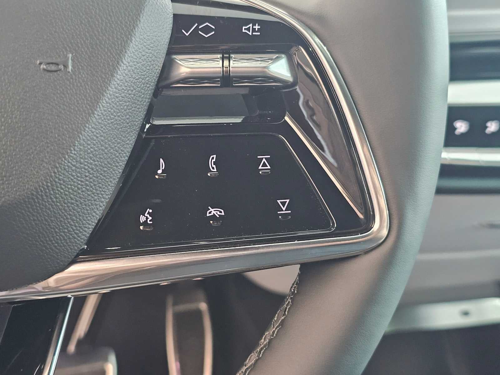 2027 Cadillac LYRIQ Premium Luxury