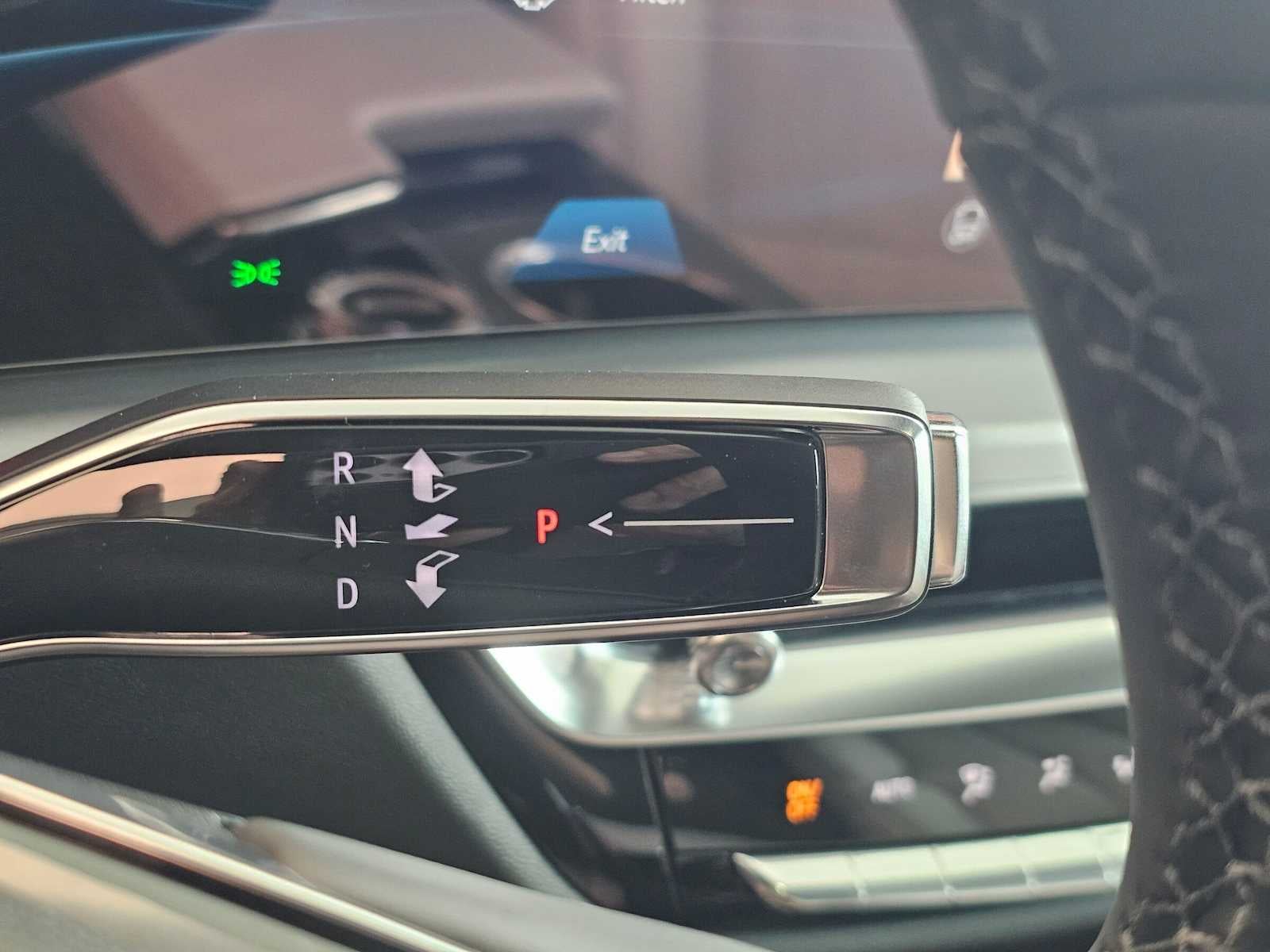 2027 Cadillac LYRIQ Premium Luxury