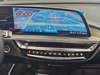 2025 Cadillac LYRIQ Luxury 3