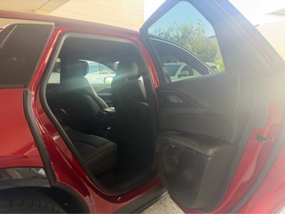 2025 Cadillac LYRIQ Luxury 3