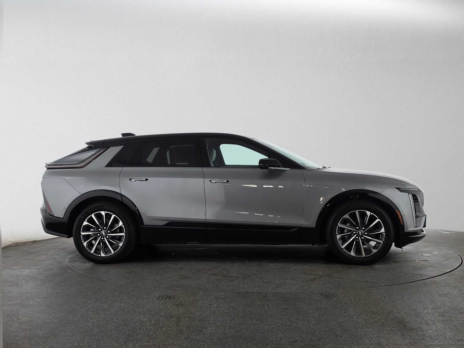 2027 Cadillac LYRIQ Sport