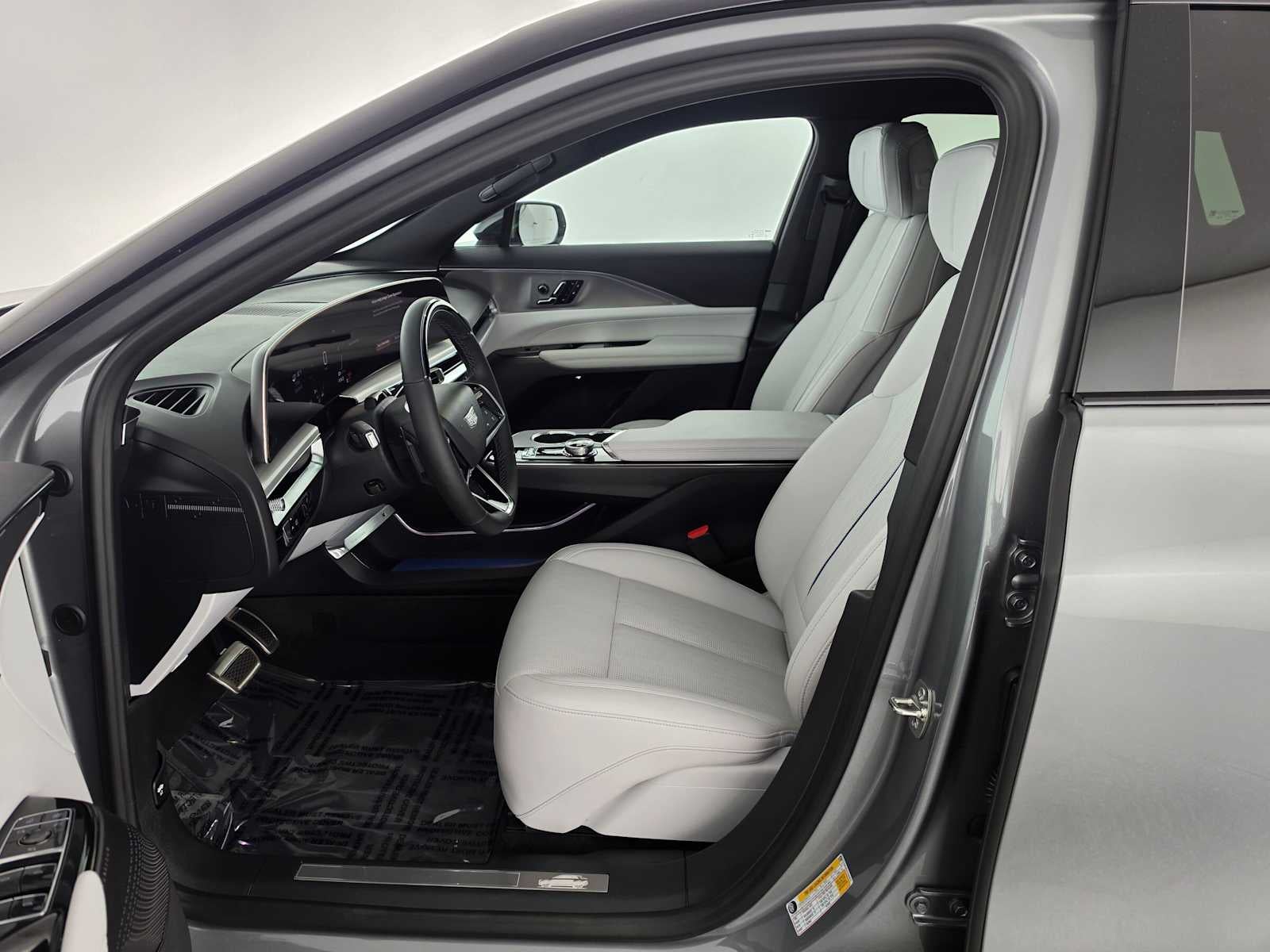 2027 Cadillac LYRIQ Sport