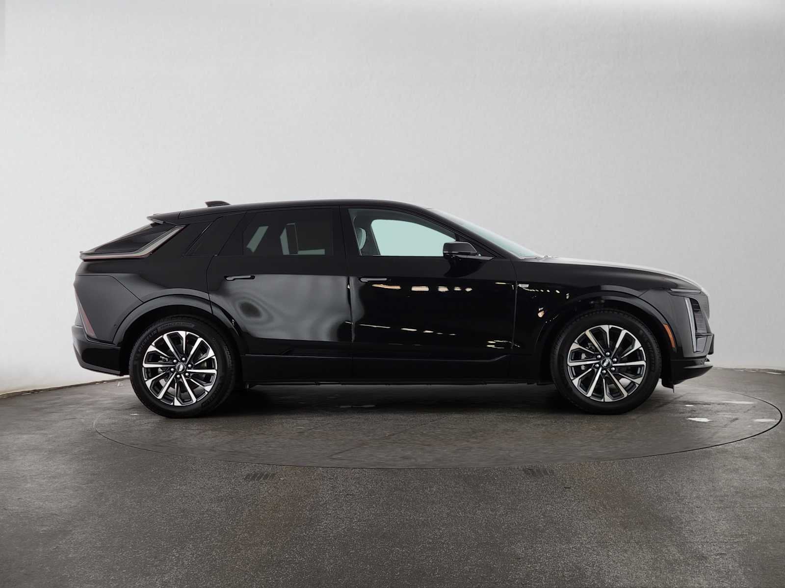 2027 Cadillac LYRIQ Sport