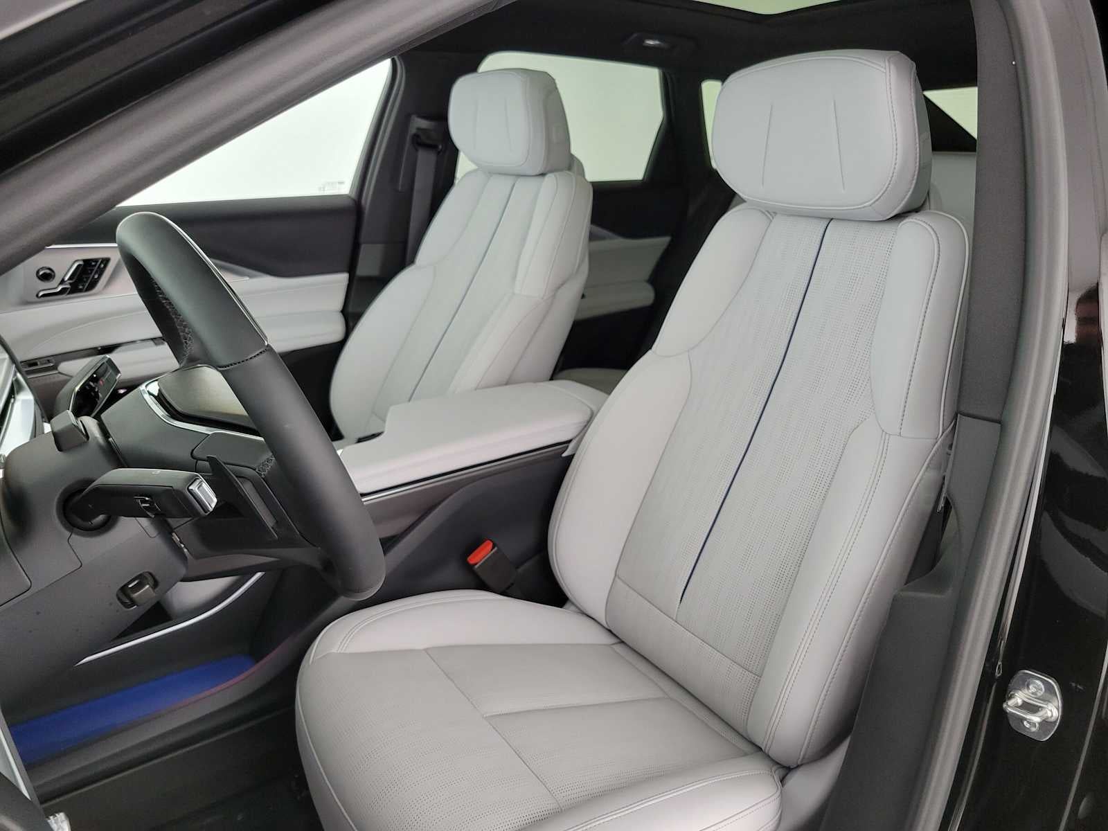 2027 Cadillac LYRIQ Sport - Photo 21
