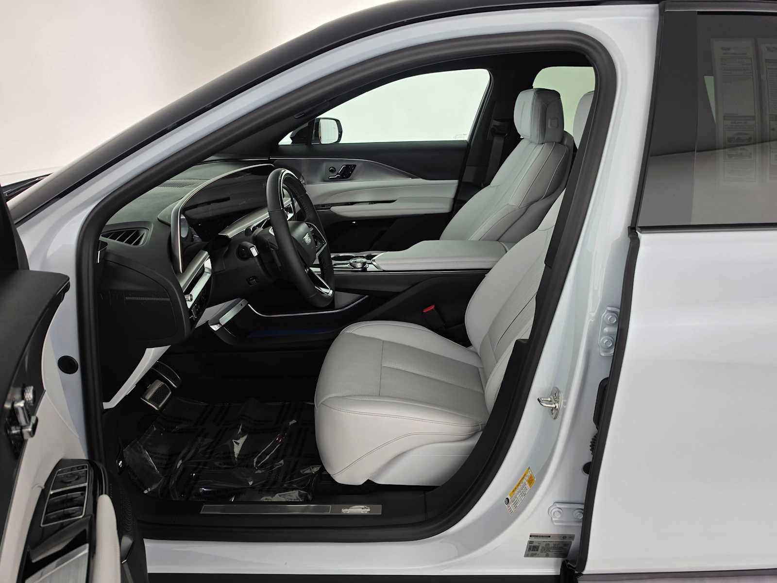 2027 Cadillac LYRIQ Sport
