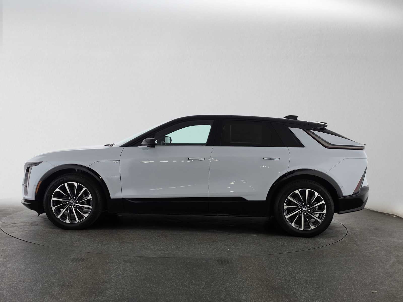 2027 Cadillac LYRIQ Sport