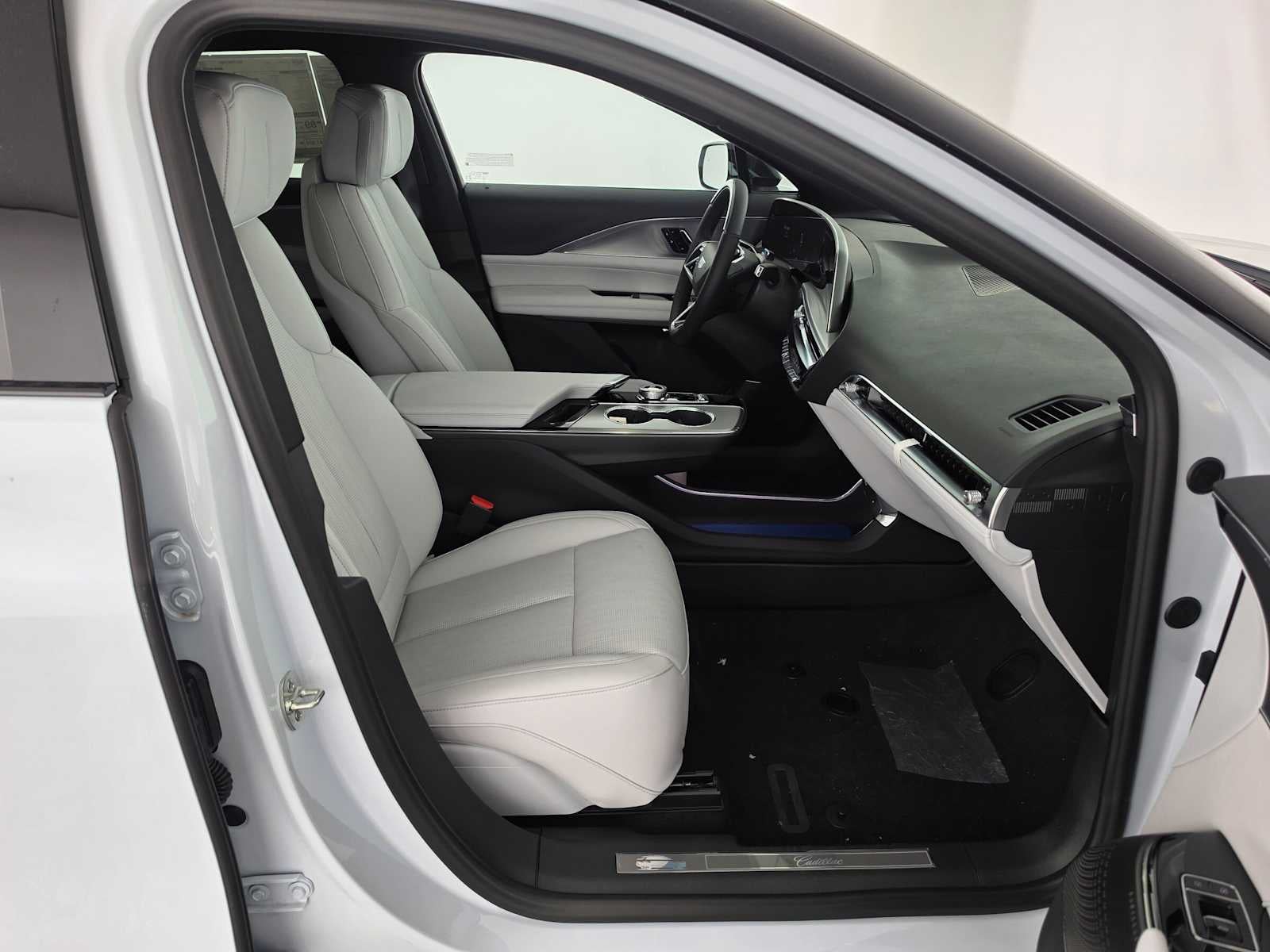 2027 Cadillac LYRIQ Sport