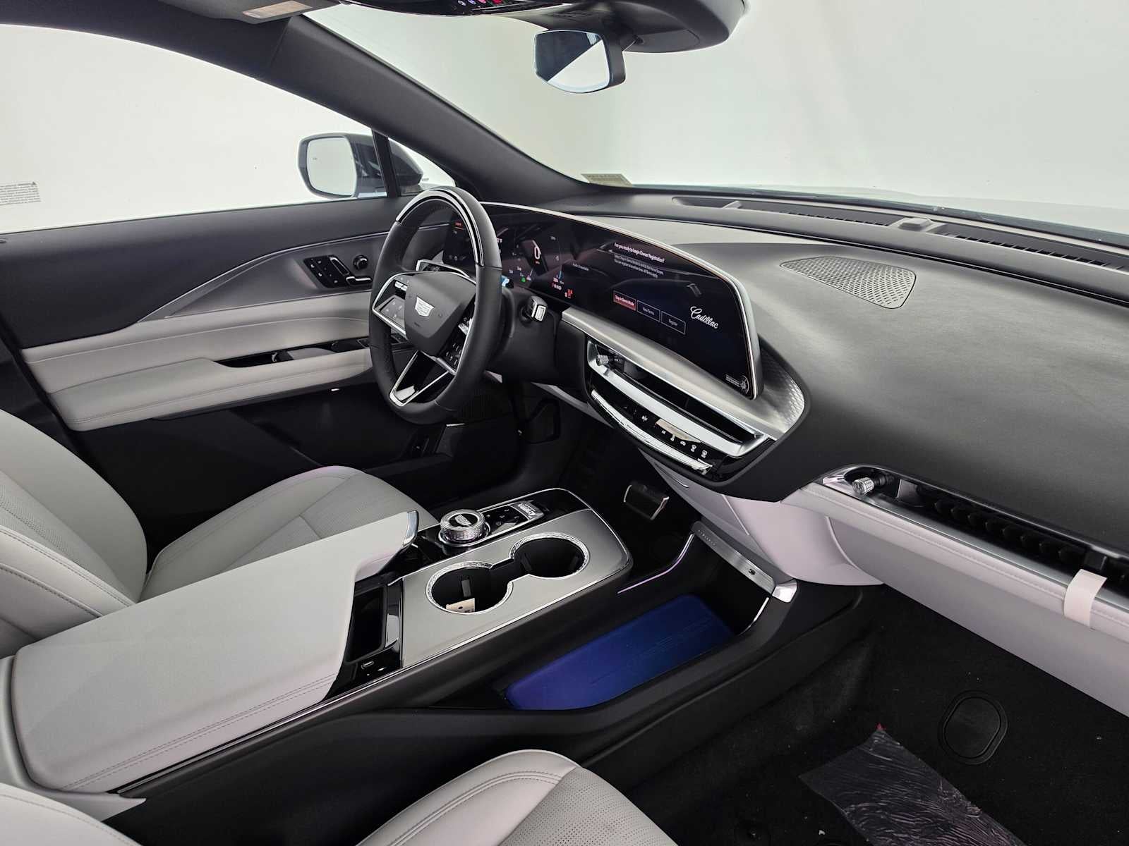 2027 Cadillac LYRIQ Sport