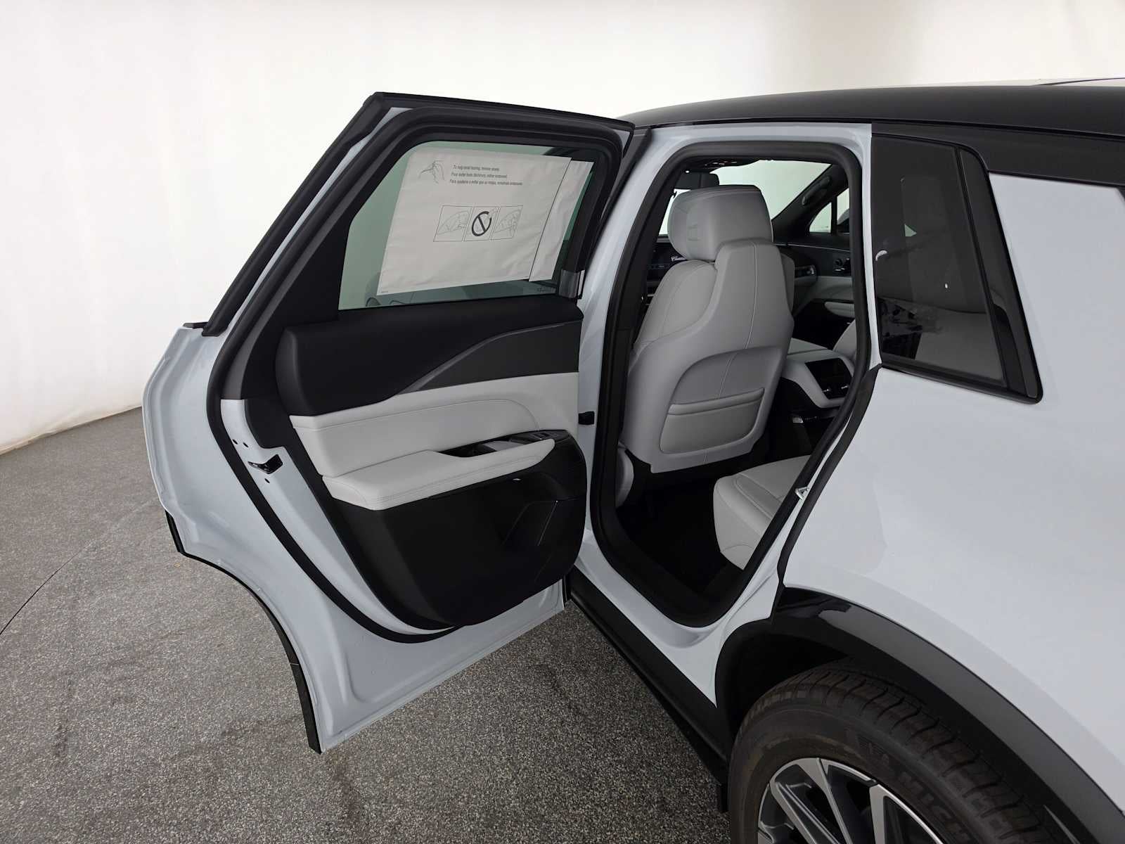 2027 Cadillac LYRIQ Sport