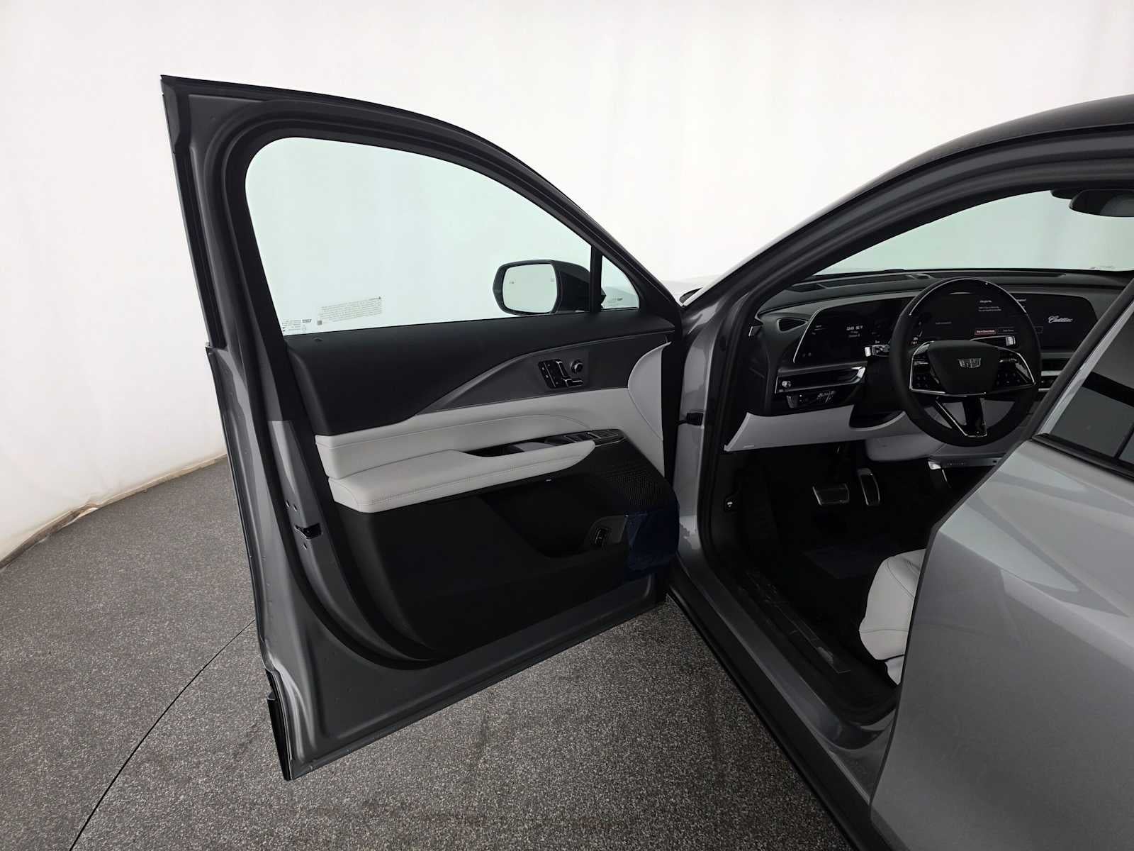 2027 Cadillac LYRIQ Sport