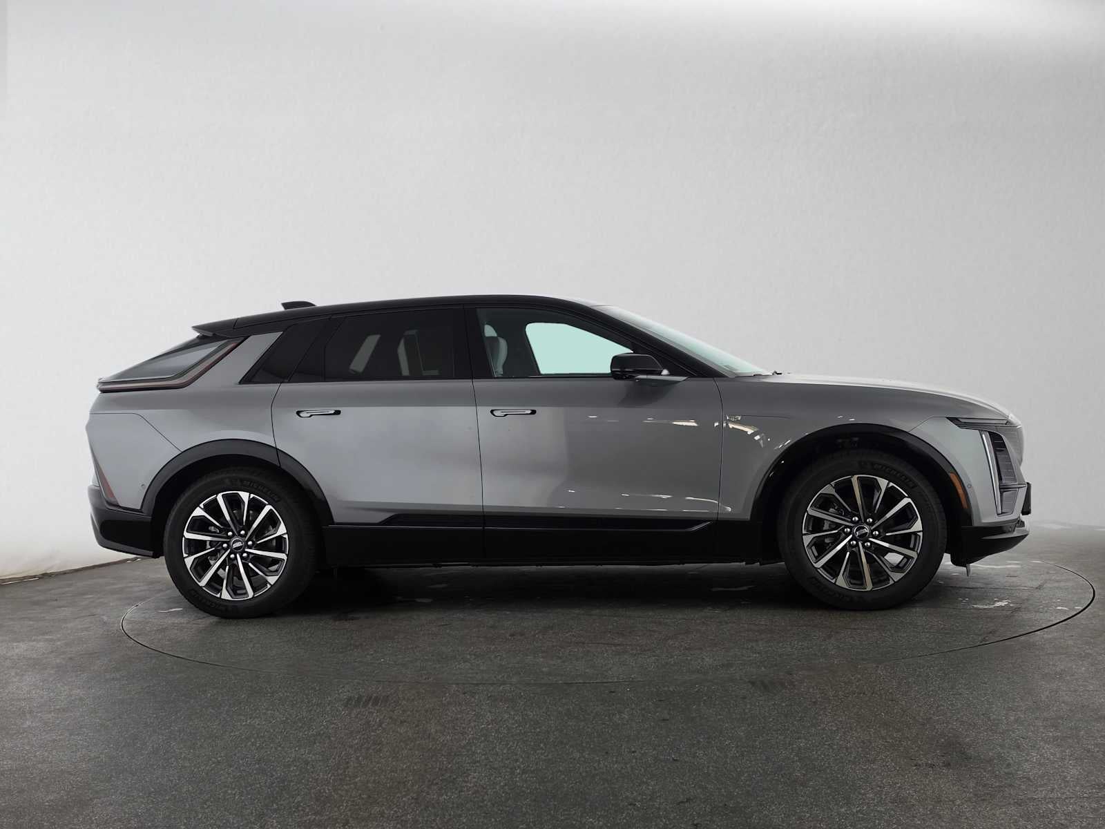2027 Cadillac LYRIQ Sport