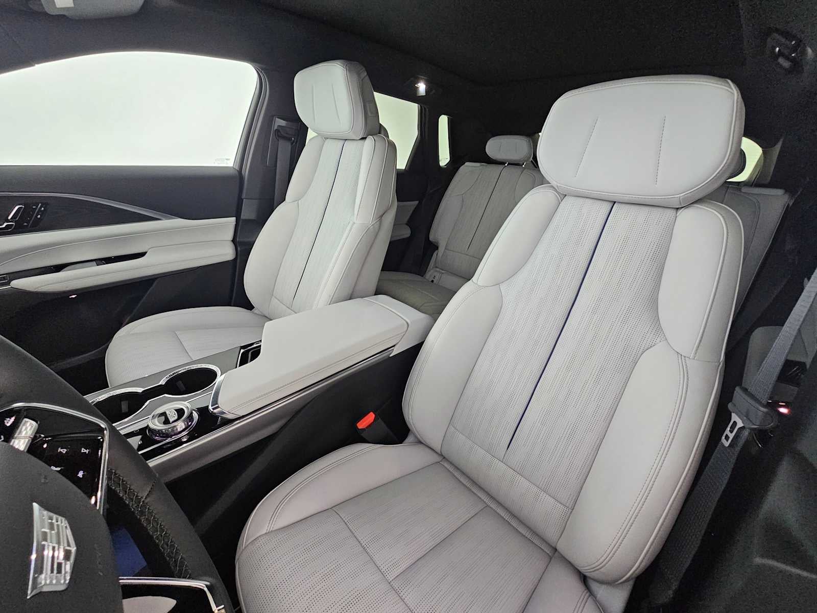 2025 Cadillac LYRIQ Sport 1