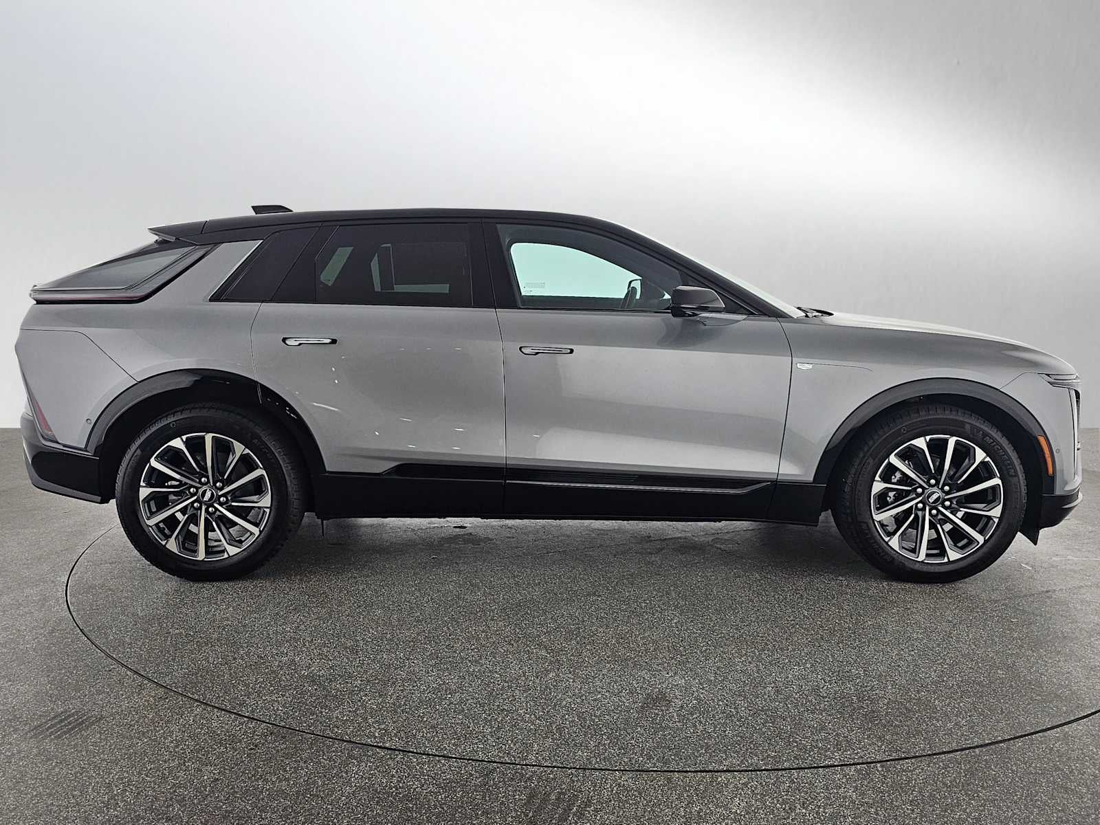 2025 Cadillac LYRIQ Sport 1