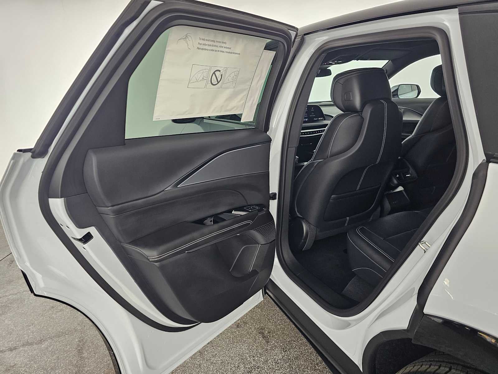 2027 Cadillac LYRIQ Sport
