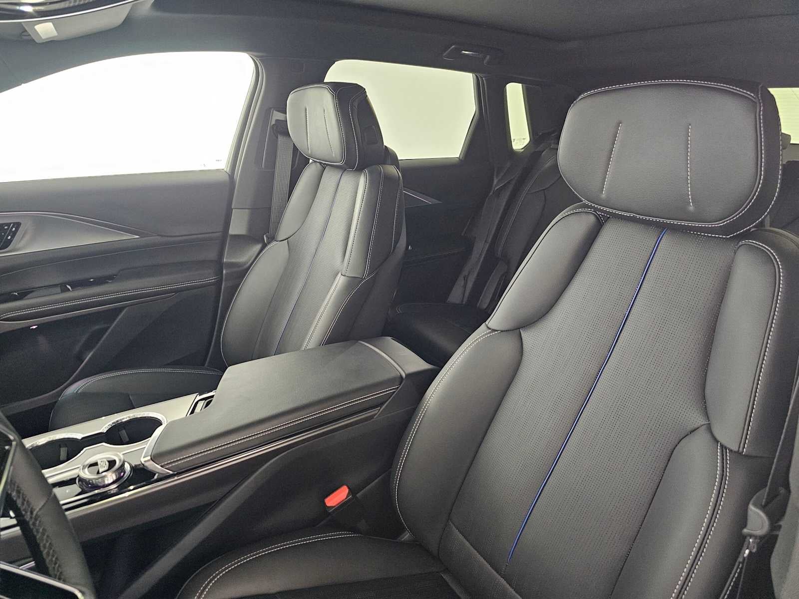 2027 Cadillac LYRIQ Sport