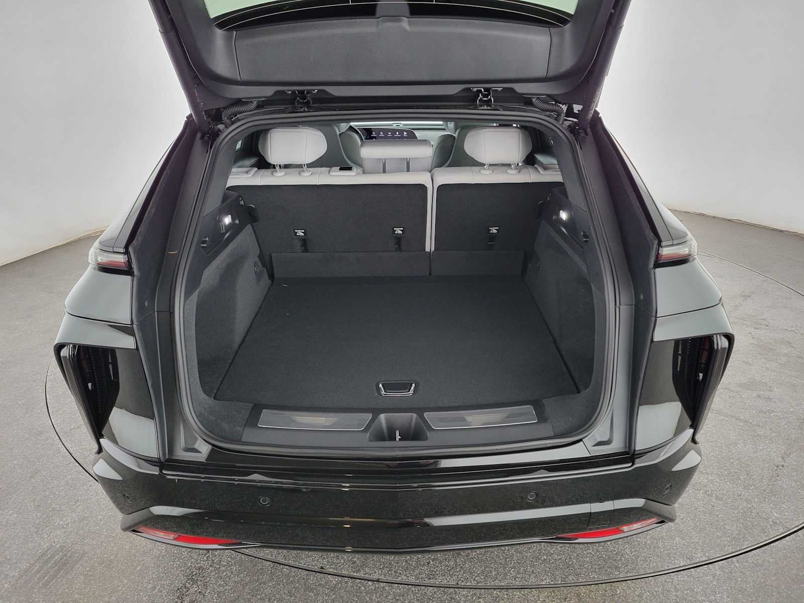 2027 Cadillac LYRIQ Sport
