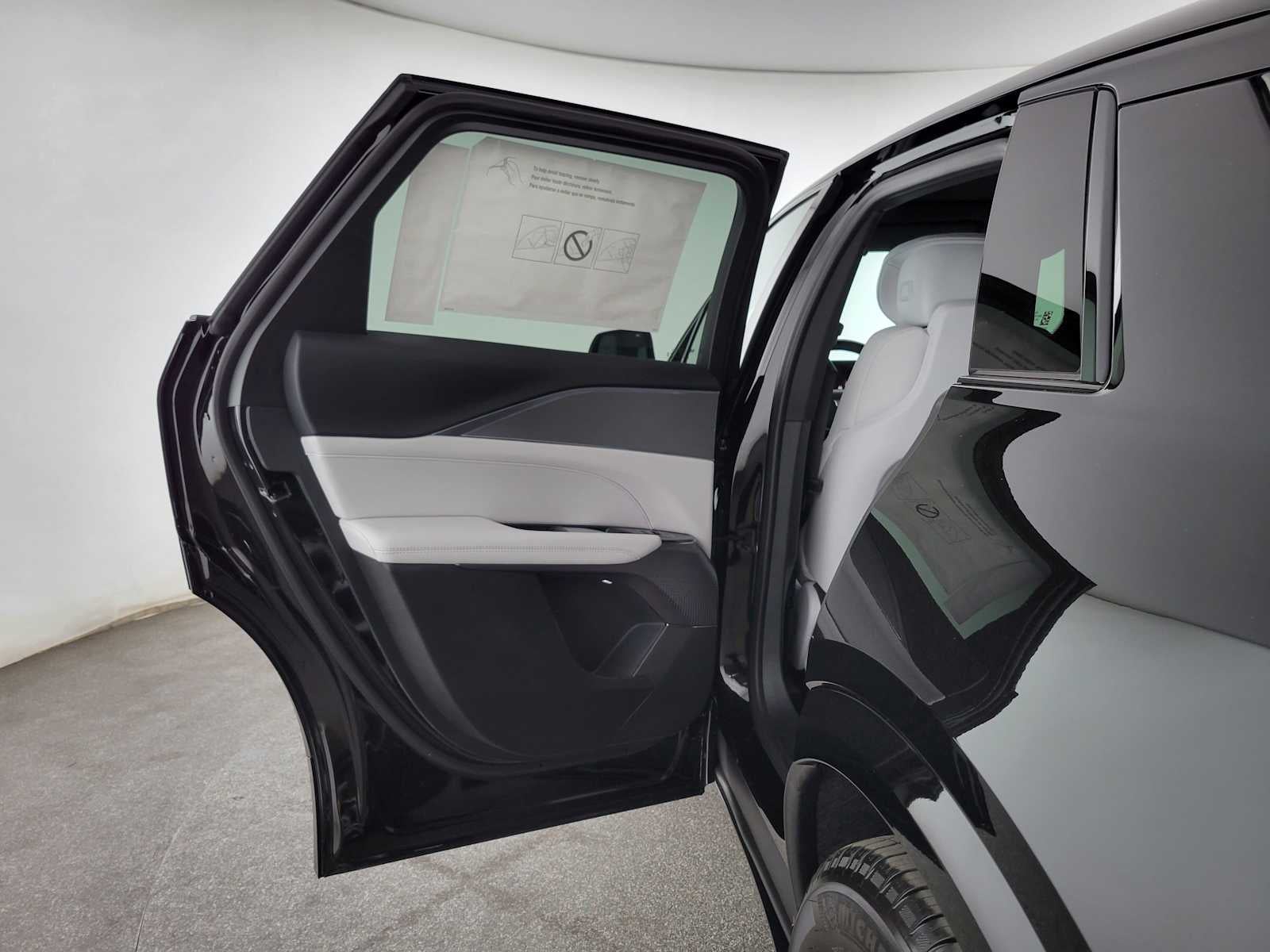 2027 Cadillac LYRIQ Sport