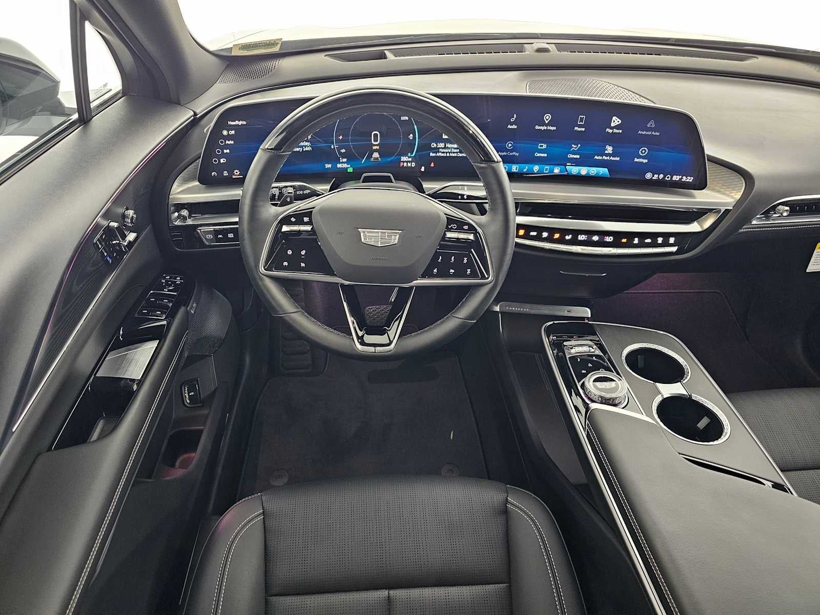 2024 Cadillac LYRIQ Sport 3