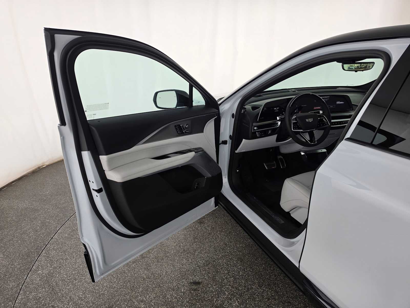 2027 Cadillac LYRIQ Premium Sport