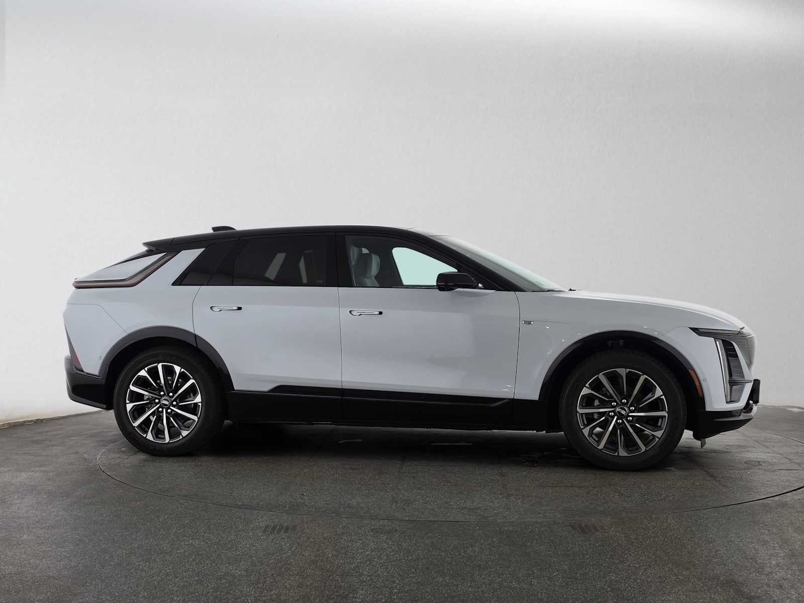 2027 Cadillac LYRIQ Premium Sport