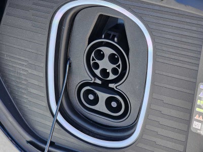 2026 Cadillac ESCALADE IQL Luxury