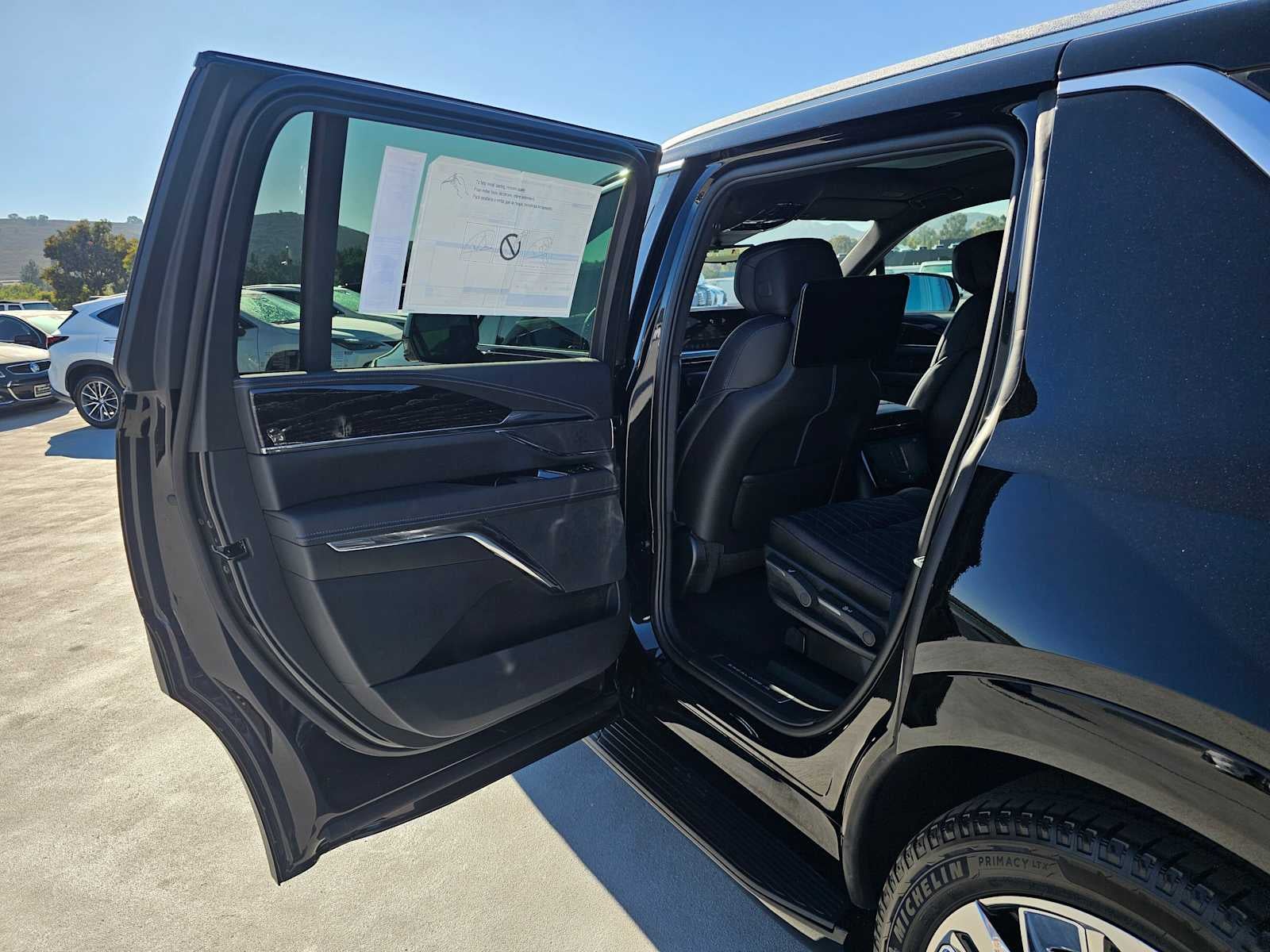 2026 Cadillac ESCALADE IQL Luxury