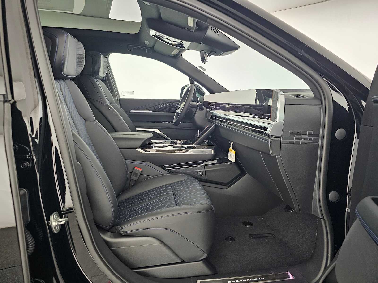 2026 Cadillac ESCALADE IQL Luxury