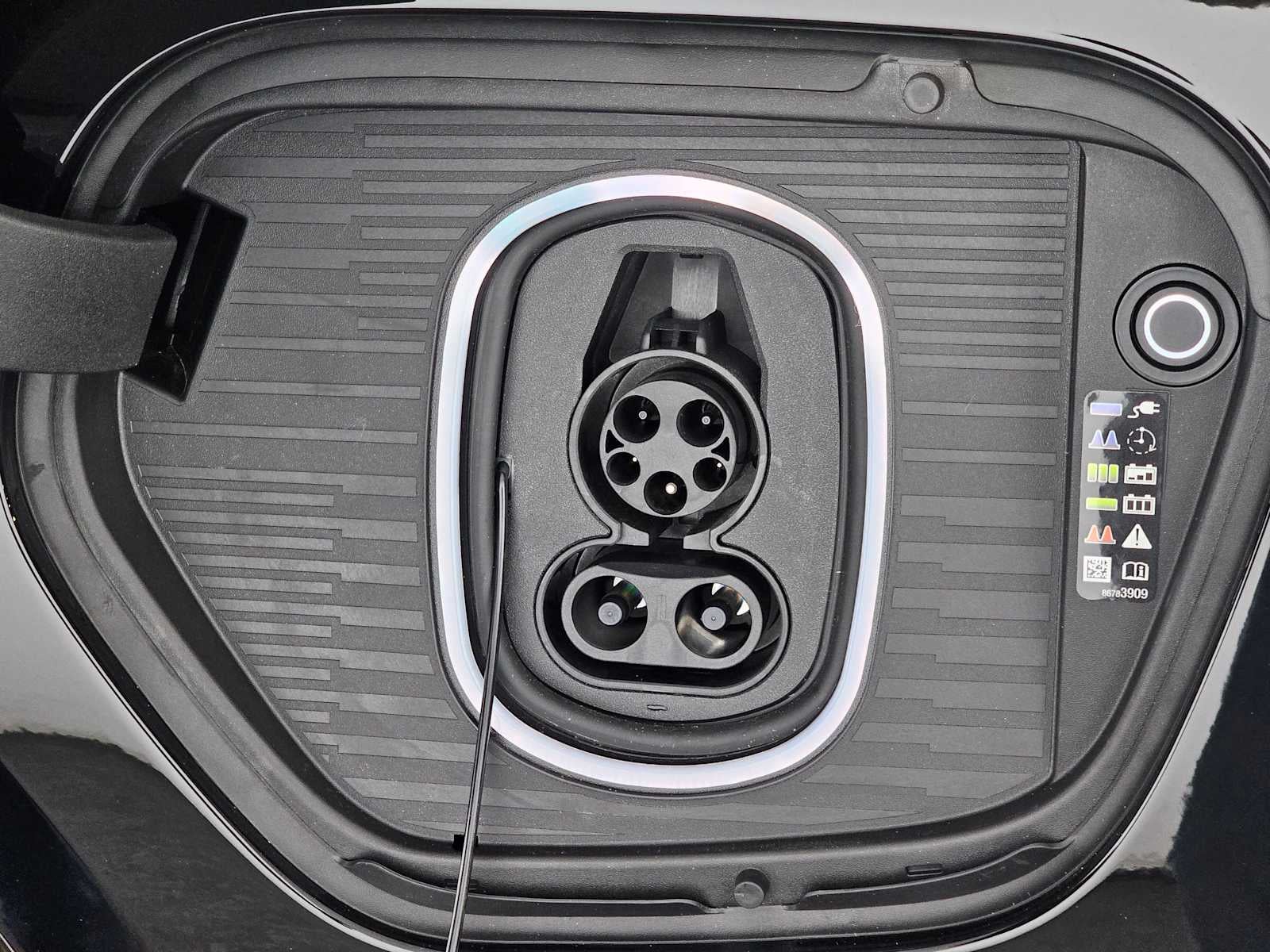 2026 Cadillac ESCALADE IQL Luxury