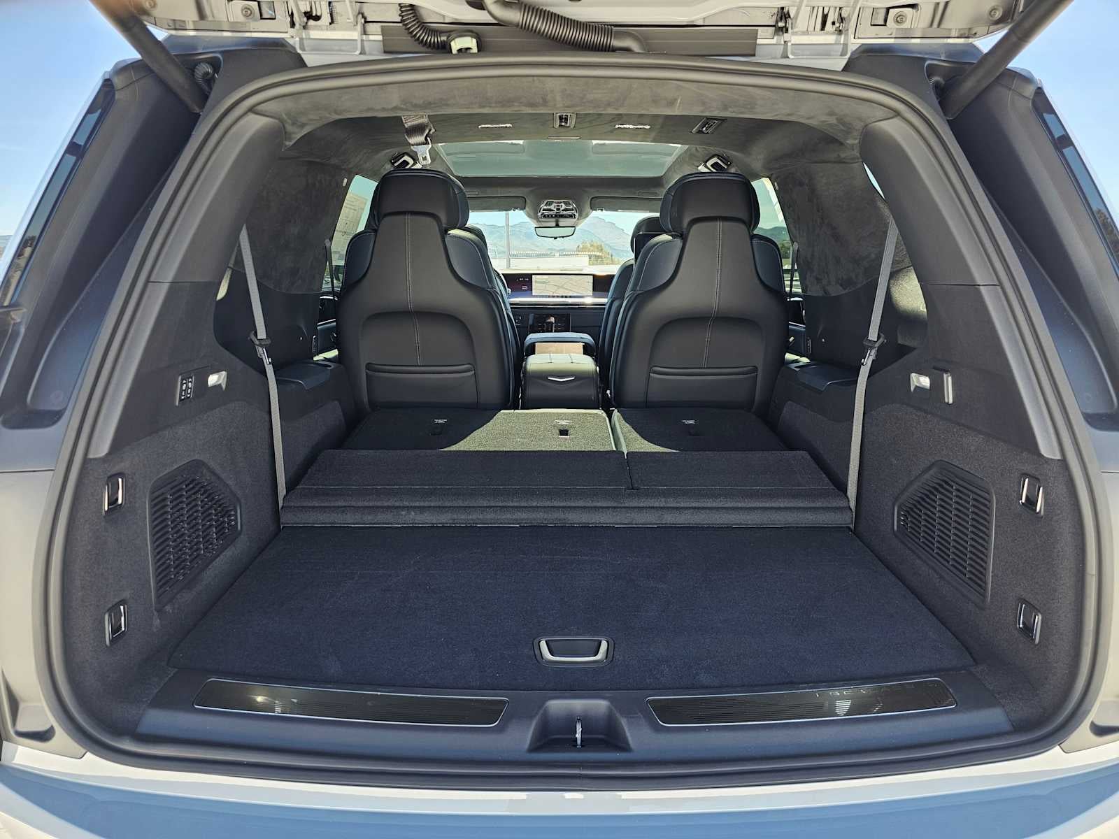 2026 Cadillac ESCALADE IQL Premium Luxury