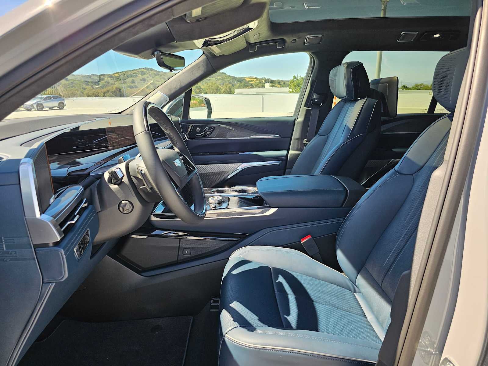 2026 Cadillac ESCALADE IQL Premium Luxury