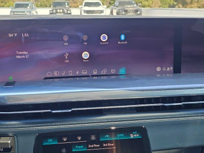 2026 Cadillac ESCALADE IQL Premium Luxury