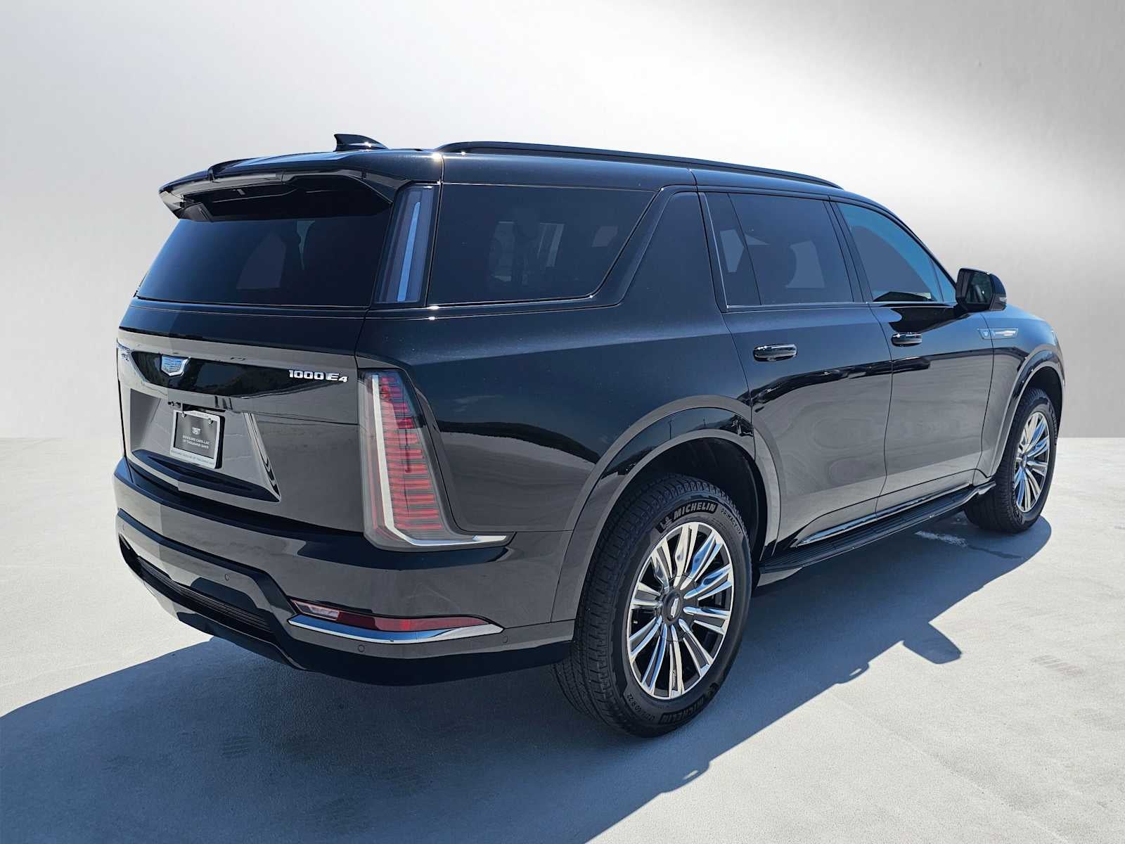 2026 Cadillac ESCALADE IQL Sport