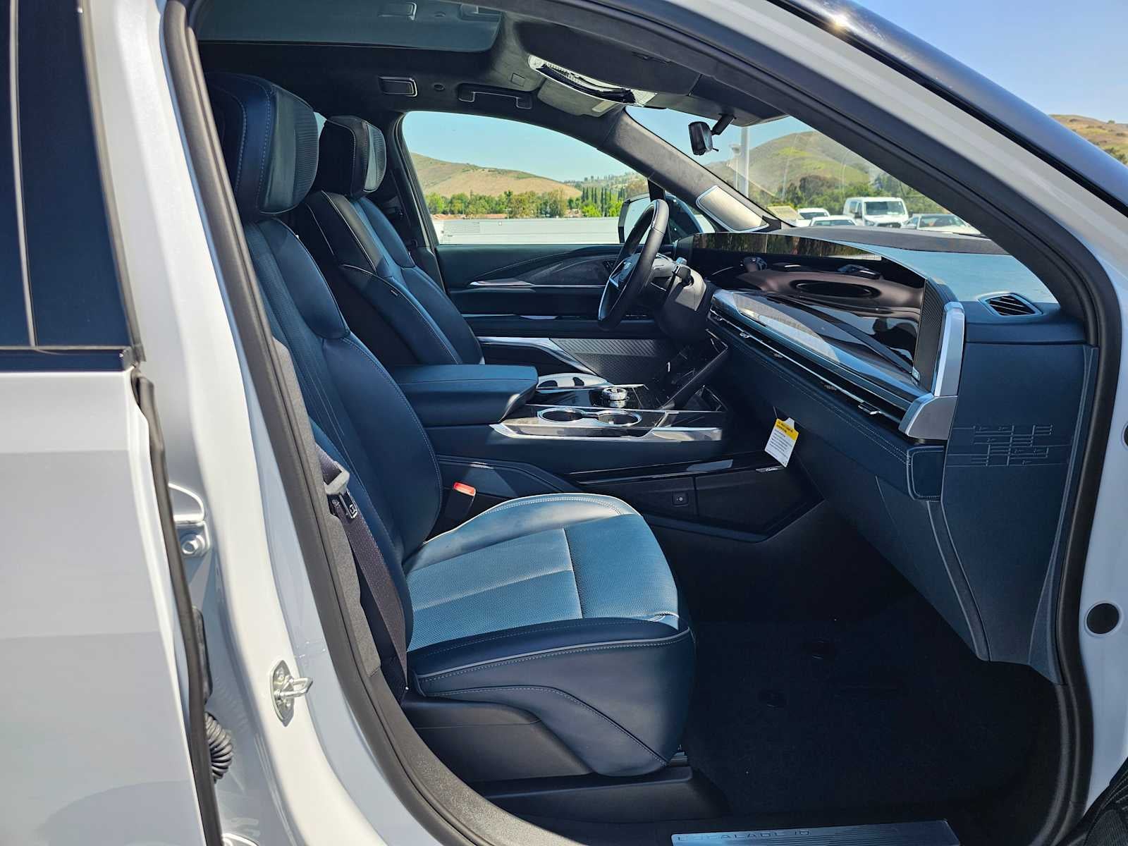 2026 Cadillac ESCALADE IQL Premium Sport