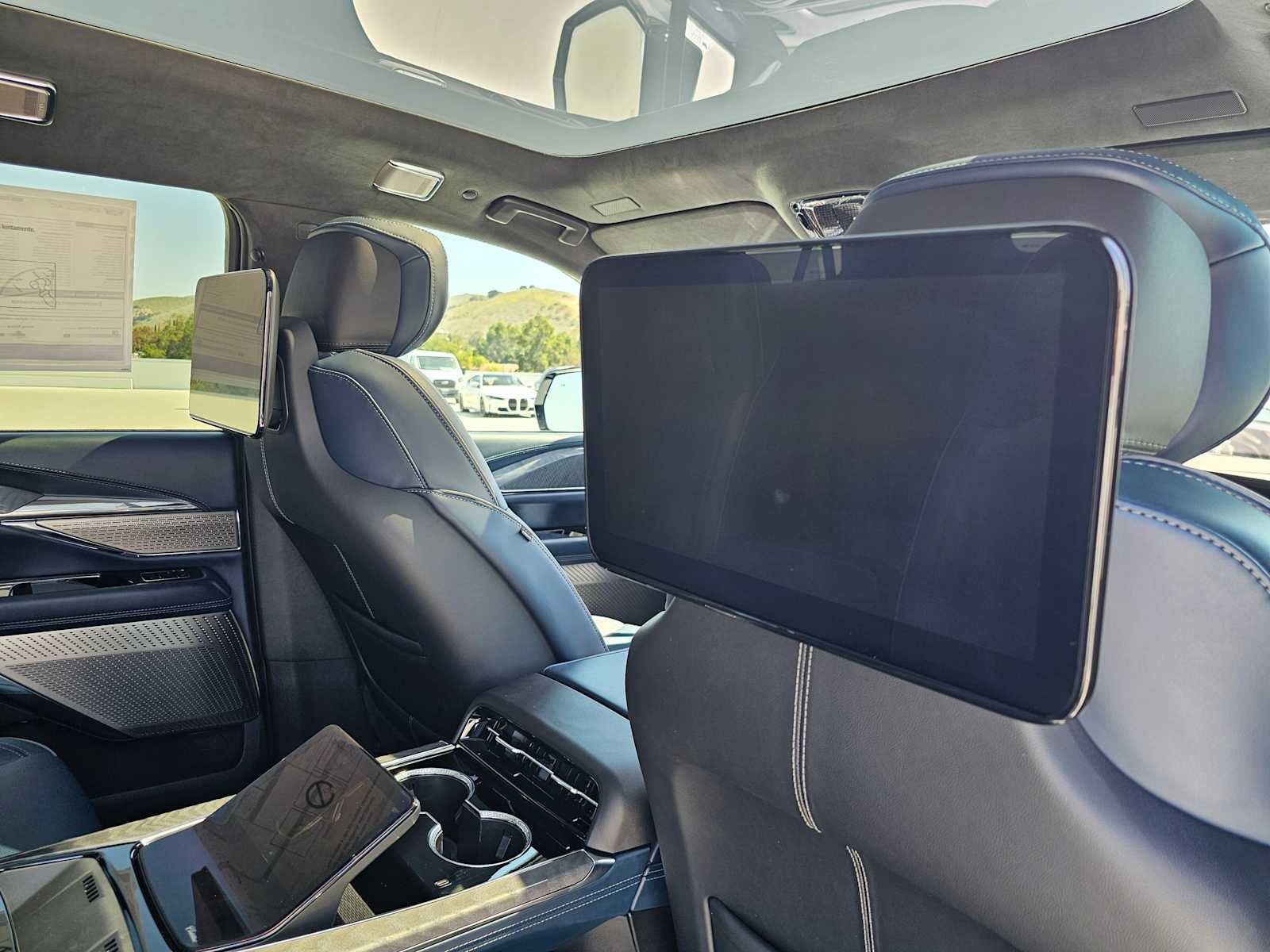 2026 Cadillac ESCALADE IQL Premium Sport