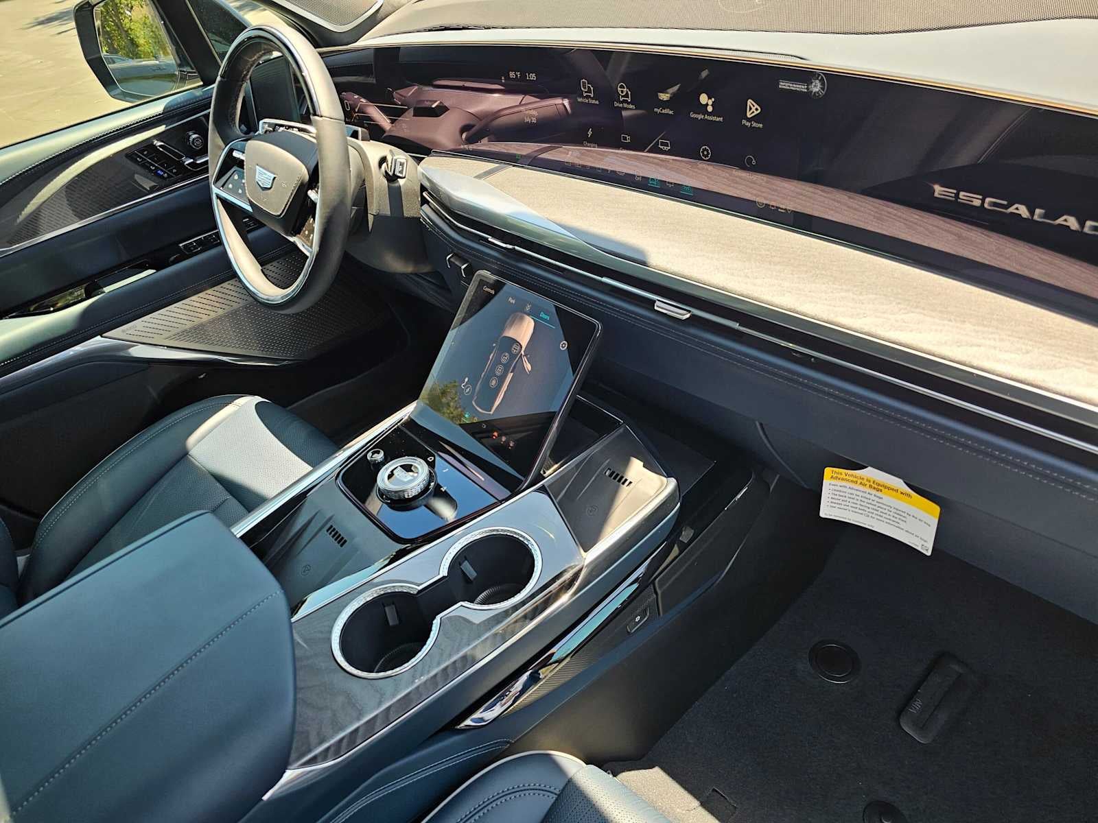 2026 Cadillac ESCALADE IQL Premium Sport