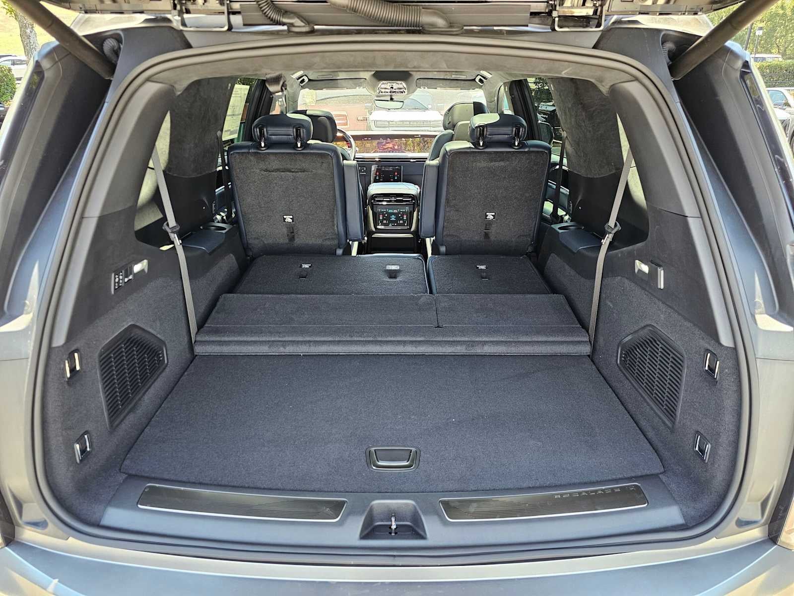 2026 Cadillac ESCALADE IQL Premium Sport