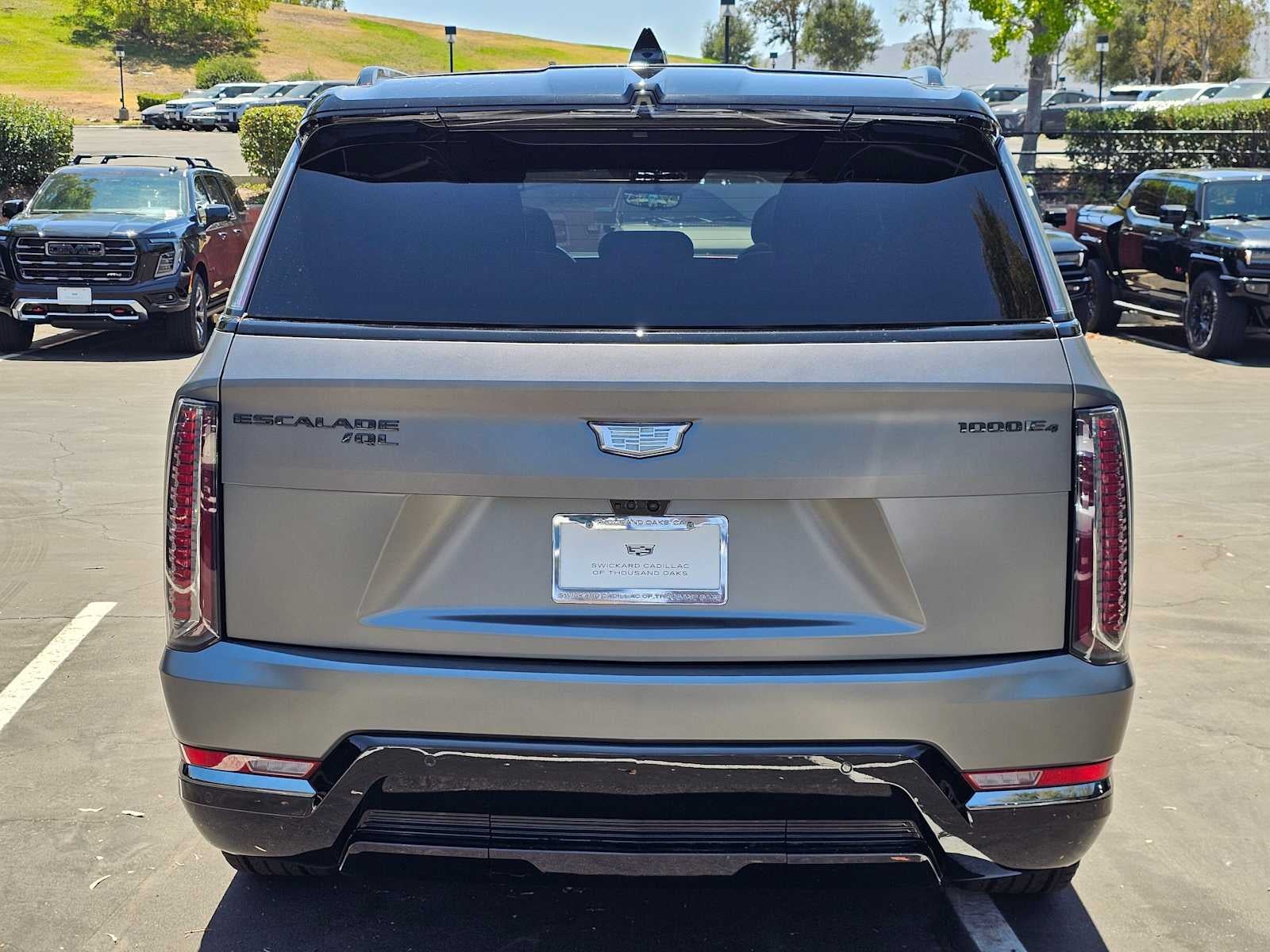 2026 Cadillac ESCALADE IQL Premium Sport