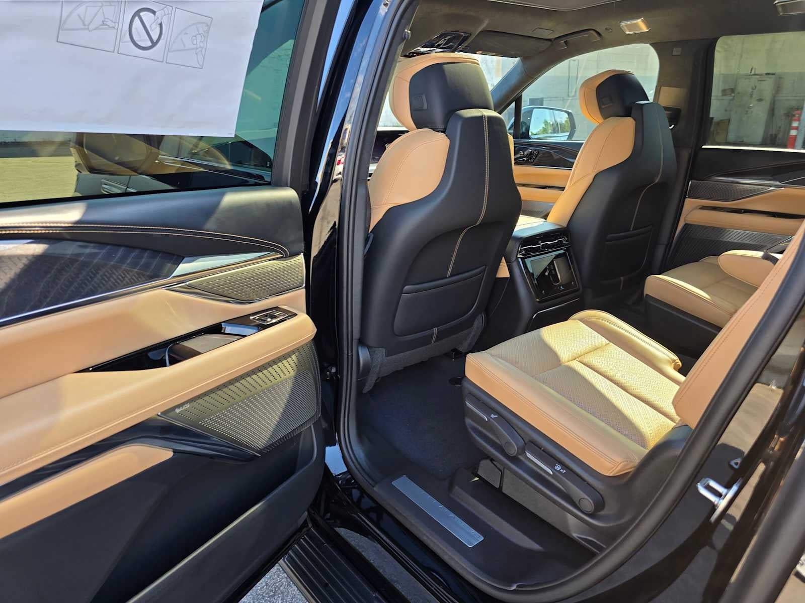 2026 Cadillac ESCALADE IQL Premium Sport