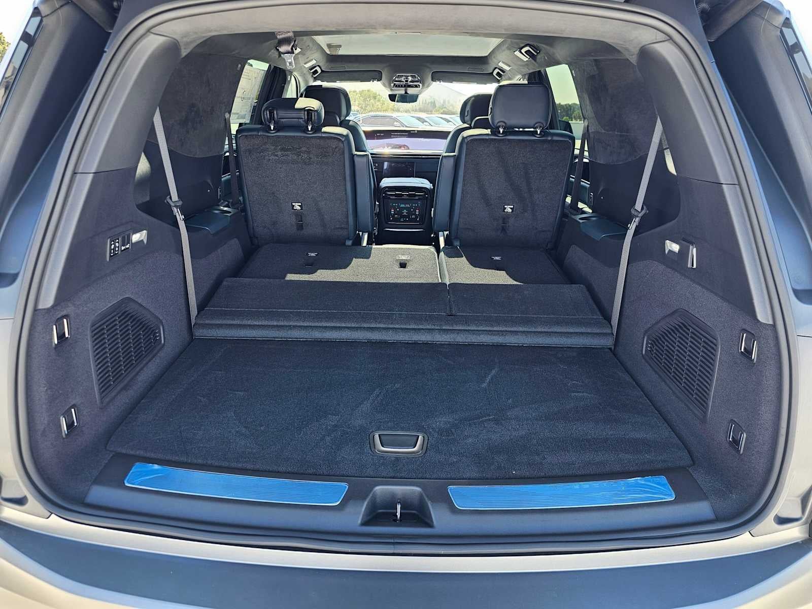 2026 Cadillac ESCALADE IQL Premium Sport