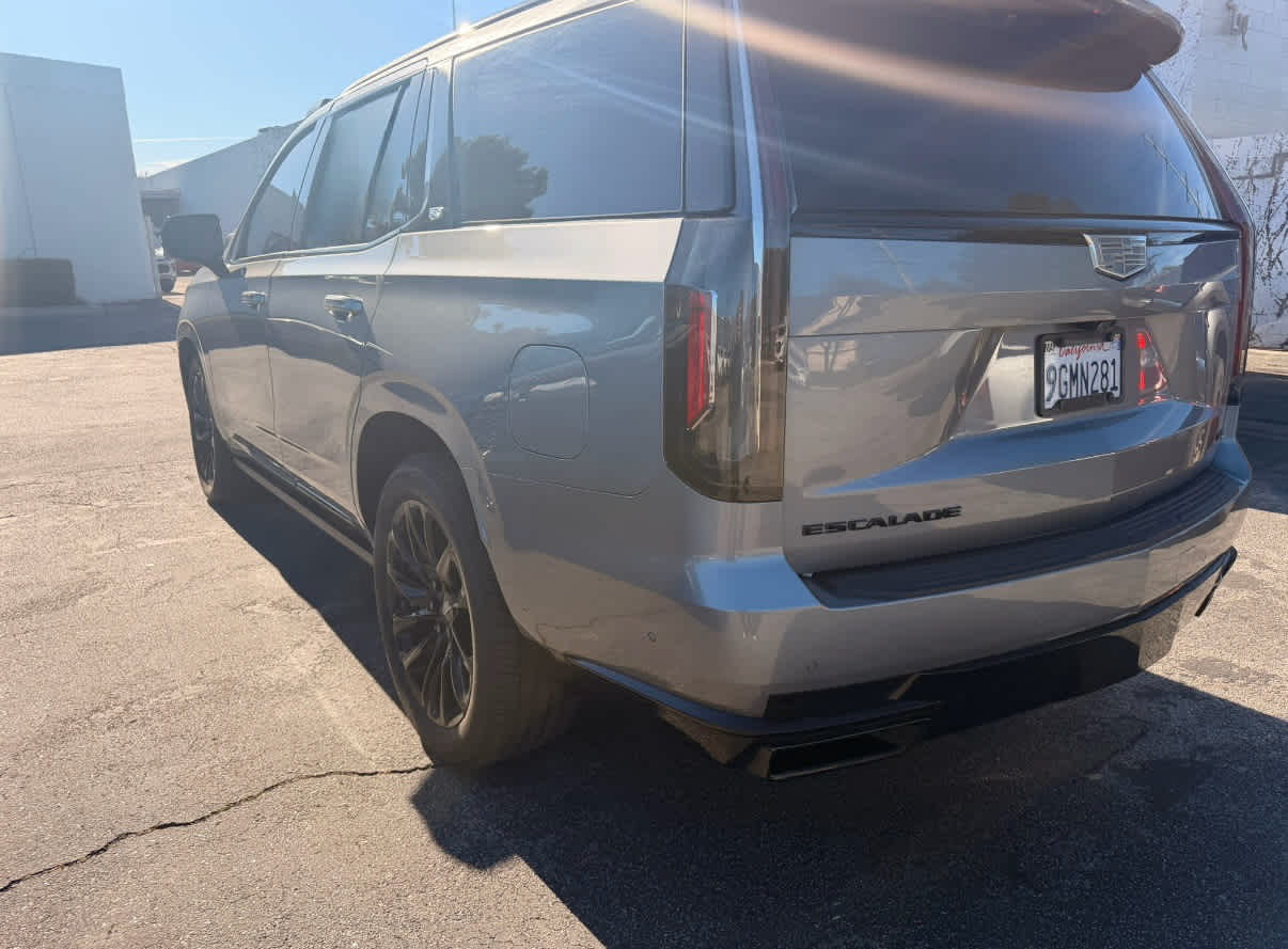 2023 Cadillac Escalade Sport