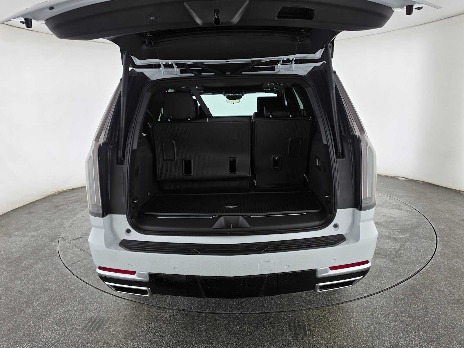 2027 Cadillac Escalade Luxury
