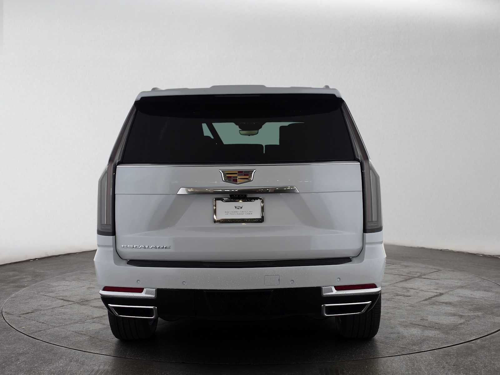 2027 Cadillac Escalade Luxury