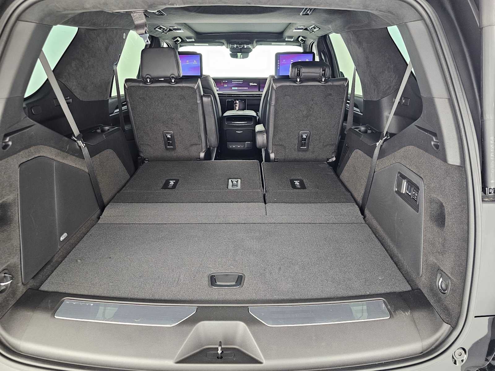 2026 Cadillac Escalade Platinum Luxury