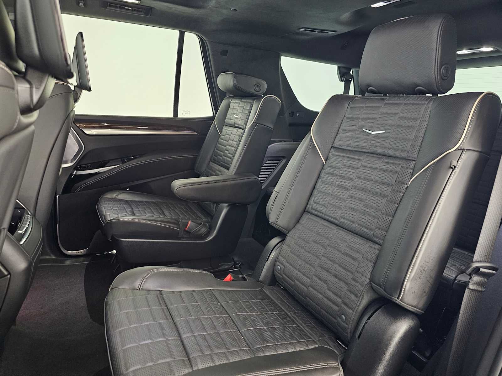 2026 Cadillac Escalade Platinum Luxury