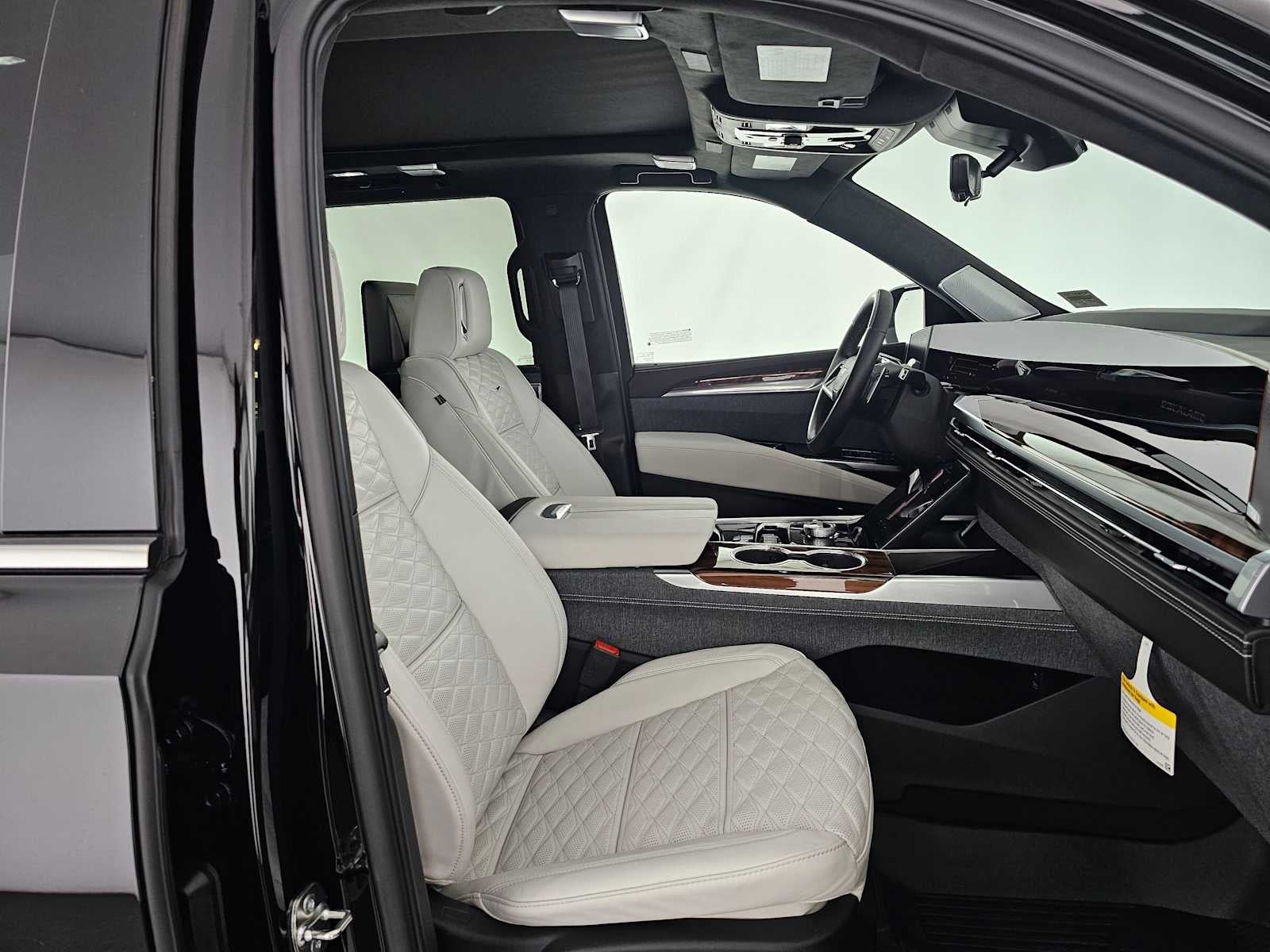 2026 Cadillac Escalade Platinum Luxury